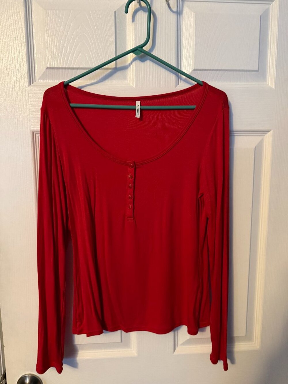 Halara shirt in Red size Large
